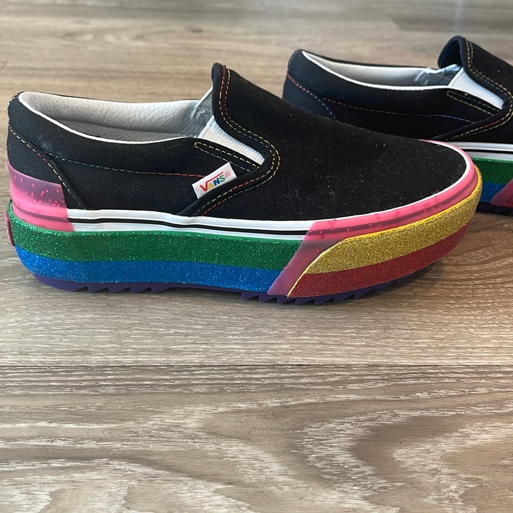 Platform rainbow and black Vans. Size 6 woman’s NWT and never worn.